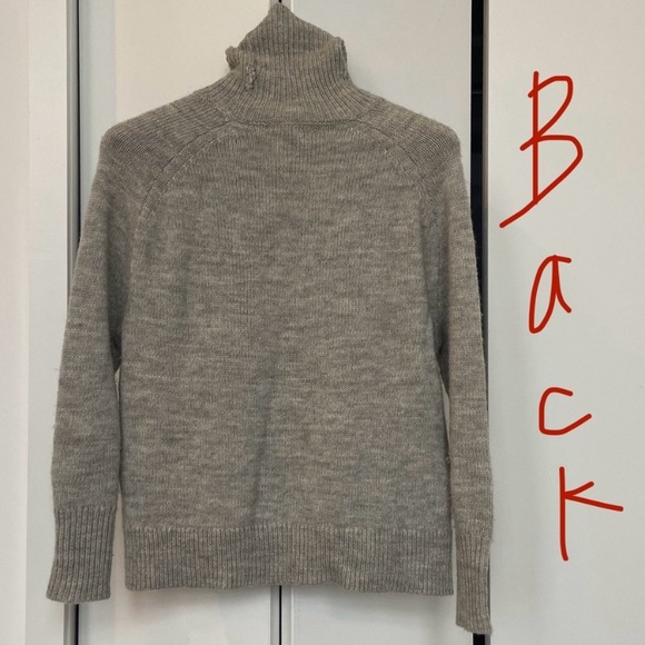 J. Crew - Turtleneck Sweater with Notched Hem - Gray - Size XS - E5934 - Picture 14 of 15